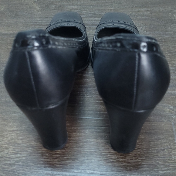 Black Heels 10M - Picture 2 of 4